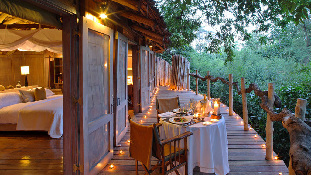 High-end -safari -camp experience i-n-Tanzania”