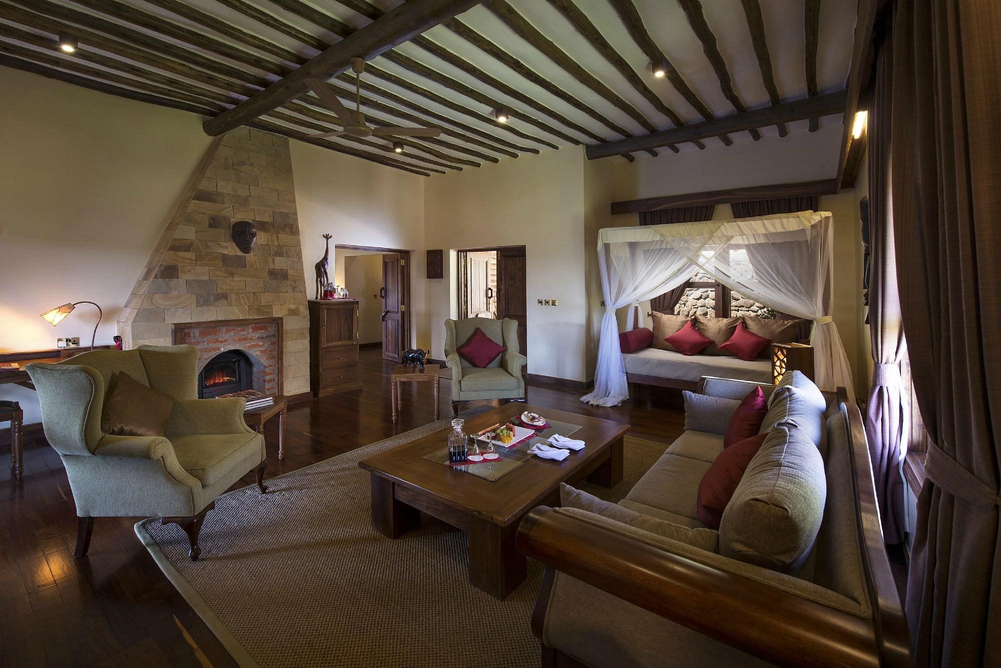 luxury-lodge-interior-view-serengeti-tanzania
